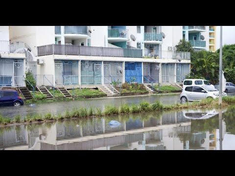 Inondations en Guadeloupe : une personne meurt «emportée avec sa maison» par les flots