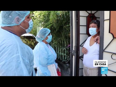 El Salvador busca casos positivos de coronavirus casa por casa