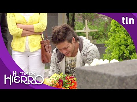 Wicho visita la tumba de su difunta madre | Alma de hierro | Capítulo 78 | tlnovelas