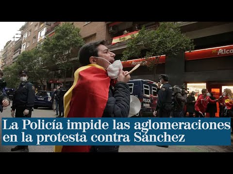 Nuevas protestas en el barrio de Salamanca de Madrid, sin respetar la distancia de seguridad