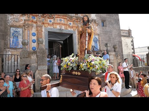 Gran procesión para honrar a San Bartolomé, patrón de Jerez de los Caballeros