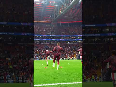 Aslanlarımız ısınmada! 🦁 #GSvJUVE #UCL