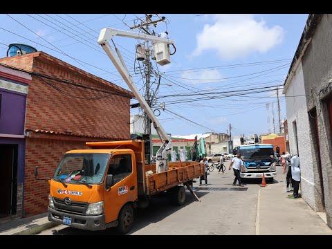 Instalados Transformadores a través del 1x10 del Buen Gobierno en el Centro de Puerto Cabello.