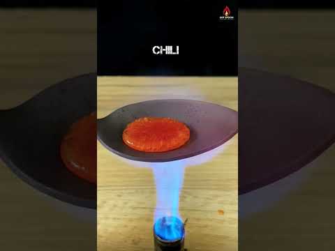 1000°C Hotspoon VS Chili 😱 #satisfyingvideo #experiment #foryou #fypシ