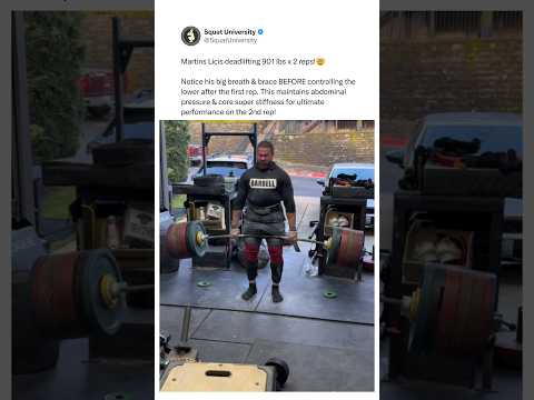 He Deadlifted 900 POUNDS With Ease!🤯