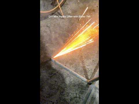 DIY Mini Kwitis Lifter with Silver Tail #fireworks #firecracker #pyro #paputok