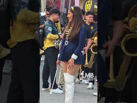 💃 Bella Cachiporrista #musicband #baile #cachiporras #desfile #viralvideo #bastoneras #palillonas