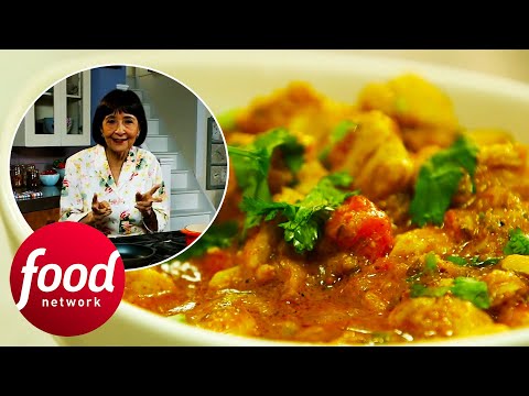 How To Make A Karahi Chicken Curry In Just 15 Minutes  | Madhur Jaffrey's Curry Nation