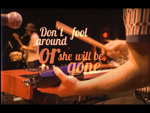 Lowland Brothers - Shape Up [Official Lyrics Video…