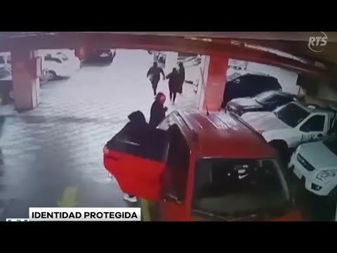 Ladrones roban 3 camionetas del estacionamiento del mercado “El Comité del Pueblo”
