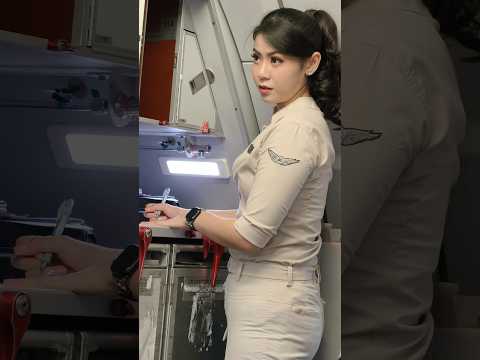 Pramugari Cantik Super Air Jet Lagi Fokus Kerja 🥰🥰👍👍