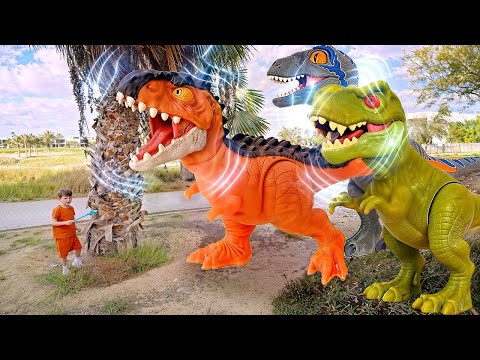 Huge Stretchy Dinosaurs in Real Life and Science Experiments for Kids