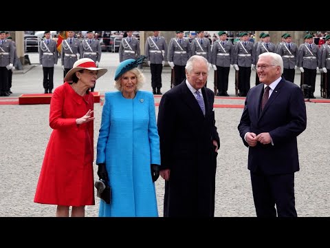 El rey Carlos III inicia en Alemania su primer viaje oficial de Estado