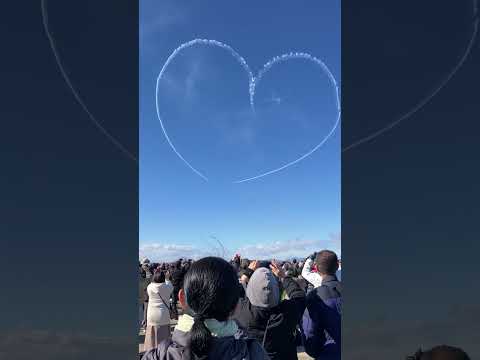 【ブルーインパルス】バーティカル・キューピッド from百里基地航空祭 #jasdf #aircraft #aviation #shorts