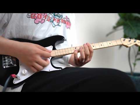I Played a 3-String Kids’ Guitar Seriously