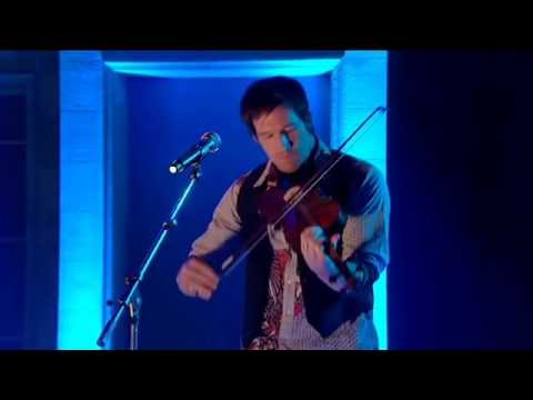 One Republic - Secrets (live@ Alan Titchmarsh Show 14-01-2010)