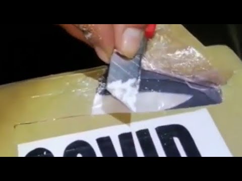 Policía decomisó 250 kilos de cocaína camuflados en bus del transporte público