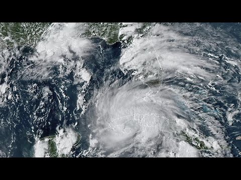 شاهد: الإعصار أيدا يجتاح السواحل الكوبية