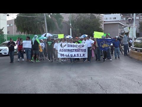 Marcha Sindicato Administrativo de la UASLP; advierte posible emplazamiento a huelga