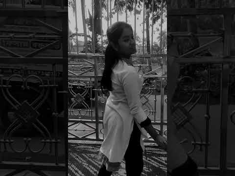 ভালোবেসে সখী নিভৃতে যতনে ✨✨#dance #comment #like #dancecover #rabindrasangeet #love