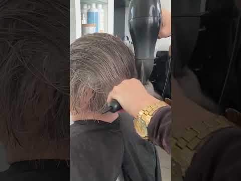 How to blow dry short hair #hair #hairstyle #beauty #hairdresser #short #blowup #shorthair