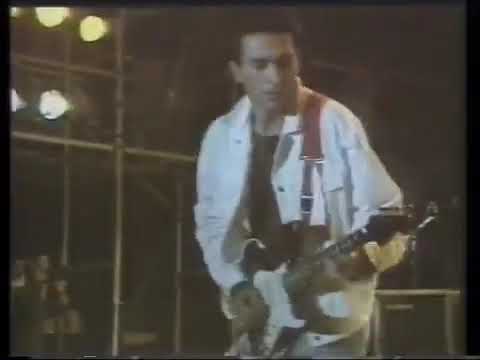 INTRO  OS PARALAMAS DO SUCESSO  EN VIVO EN MONTEVIDEO ROCK II (1988)