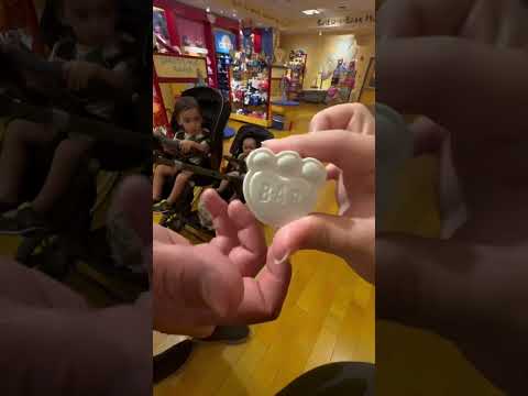 build-a-bear birthday #shorts #buildabear #buildabearworkshop #birthday #mom #momlife #firstbirthday