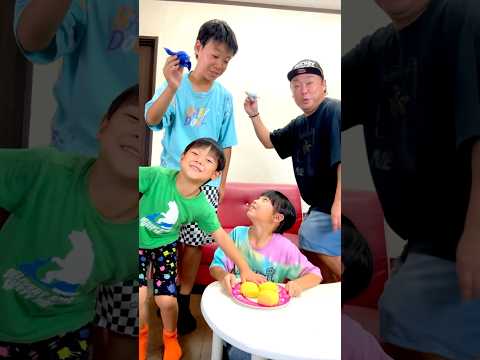あれなんだ？ 😂😂😂 #shorts #funny #subscribe