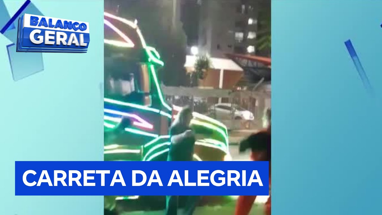 Influenciadora se diverte com a Carreta da Alegria e viraliza na internet  TV Online Influenciadora se diverte com a Carreta da Alegria e viraliza na internet