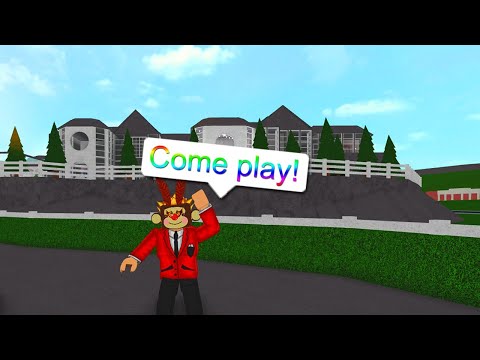 Building a HAUNTED HOUSE in Bloxburg! (Roblox)