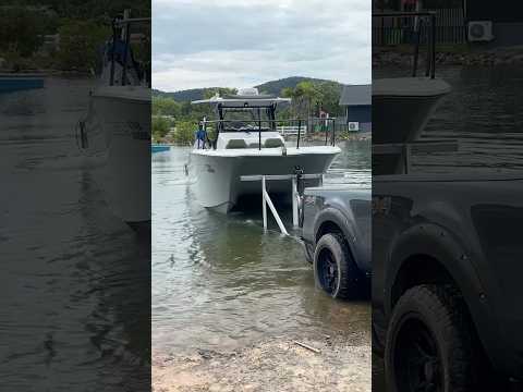 ลำใหญ่แบบนี้ ลงน้ำยังไง #boat #big #ramp #howto #trick