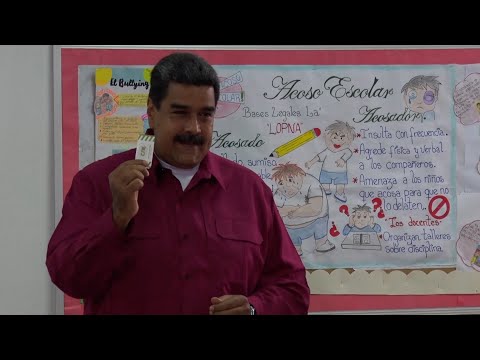 Maduro presenta una ley para crear el estado del Esequibo