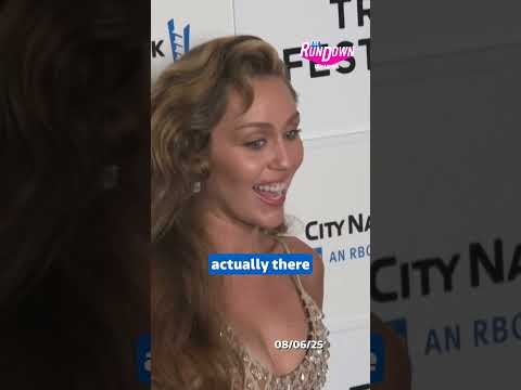Miley Cyrus heckled by her own fans at film premiere #mileycyrus #itvnews #somethingbeautiful