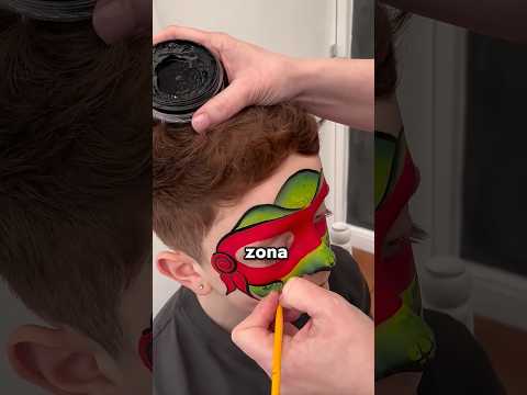 El niño se convirtió en una tortuga ninja | #shortsvideo