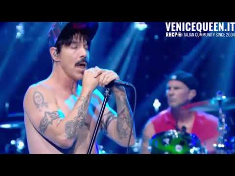 Red Hot Chili Peppers - The Longest Wave (LIVE DEBUT) - Le Grand Journal, Paris (14/06/2016)