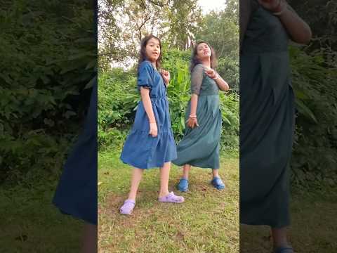 Bheegi bheegi raaton mein#yt#trending#motherdaughterdance#ytshorts#youtubeshorts#bheegibheegi#viral