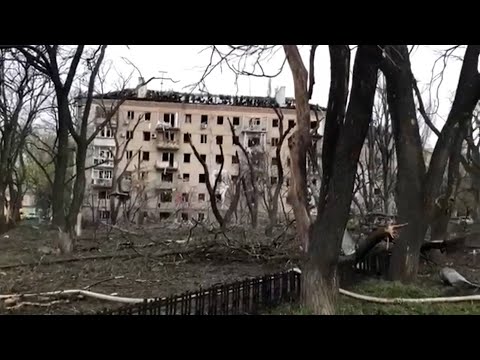 Al menos un muerto y 23 heridos tras un bombardeo en el sur de Ucrania