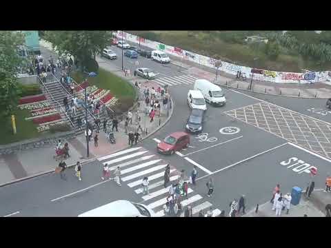 Desalojado el centro comercial Ballonti de Portugalete por amenaza de bomba