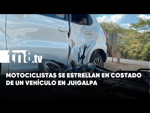 Jóvenes pierden el control y se estrellan contra el costado de un vehículo en Juigalpa