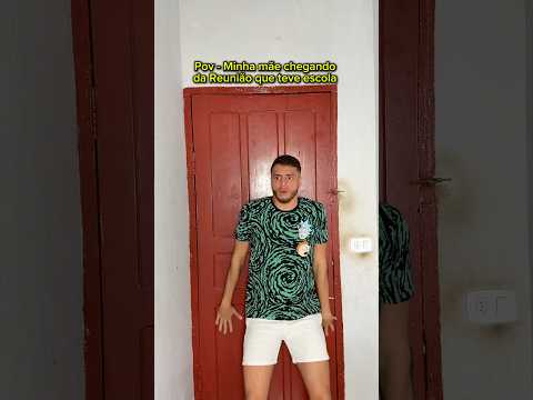 Minha mãe chegando da Reunião que teve na escola