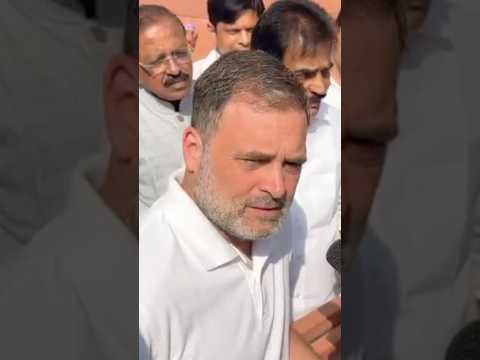 PM को blackmail किया जा रहा है - उनके पास भारतीय जनता के हितों को बेचने के अलावा कोई विकल्प नहीं है।