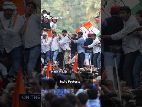 Police increase presence <strong>in</strong> New Delhi to <strong>stop</strong> demonstrations