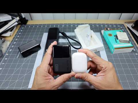 The Social Media Power Bank - The INIU Carry