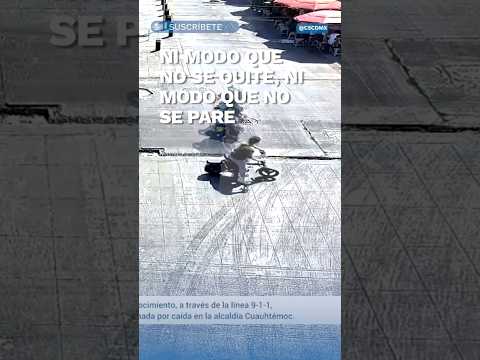 Biker embiste a ciclista que se pasó el alto y circulaba en sentido contrario