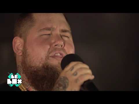 Rag'n'Bone Man - Skin (live) | Box Upfront with got2b