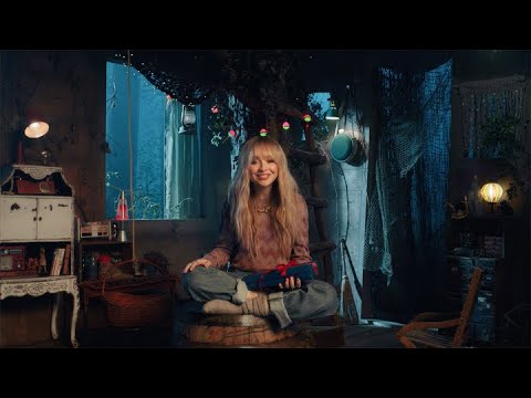 ‘Panic! In The Treehouse’ by Sabrina Carpenter | Samsung