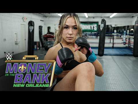 Lola Vice’s <strong>hard</strong>-hitting Money <strong>in</strong> the Bank workout