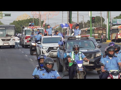 Policía Nacional y habitantes del distrito VI celebran la paz