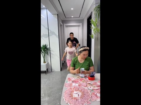 This father-daughter pair again had a fruitful harvest.