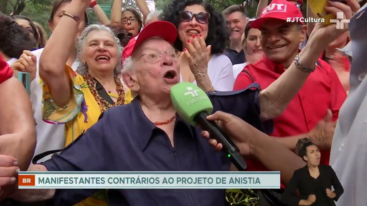 Protestos contra PEC da Blindagem e projeto de anistia mobilizam milhares de pessoas em todo o país